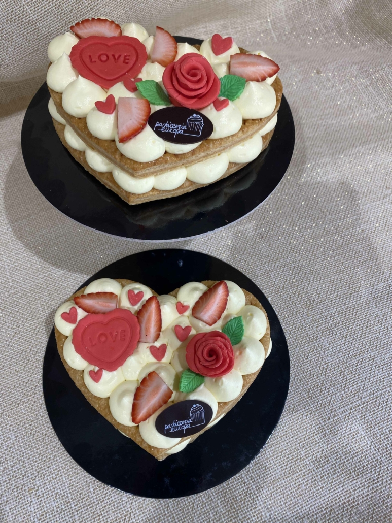 torta cream tart personalizzata compleanni eventi dolci